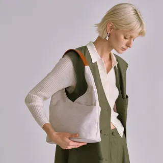 【ZODENCE 佐登司】DION德國帆布門襟剪裁肩背包(貴族白)