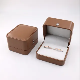 【AndyBella】NEW TOTAL 經典素面皮革珠寶盒 戒指盒 對戒盒(戒指盒;對戒盒;戒指;對戒;珠寶