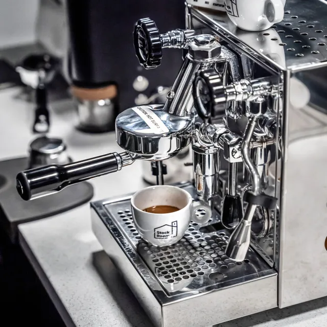 【Rocket Espresso】Appartamento 半自動義式咖啡機(家用型/黑底雙色任選)