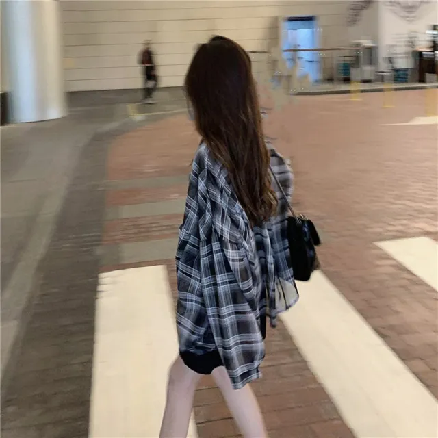 【D.studio】韓版薄款格紋微透襯衫防曬外套(上衣 女裝 衣服 外套 薄外套 罩衫 防曬外套 小外套 J161)