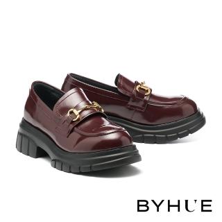 【BYHUE】復古知性馬銜釦軟芯樂福厚底鞋(紅)