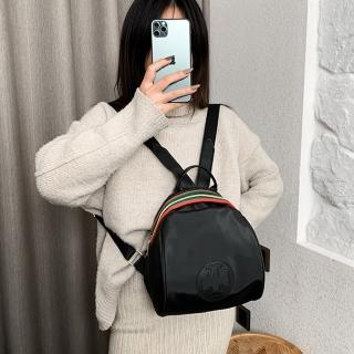 【LEESA】尼龍後揹包\包包\貝殼包\雙肩包\後背女包\黑色揹包\防潑水包\輕便包\大容量後揹包\兩
