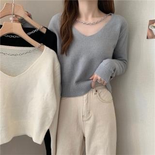 【D.studio】韓版氣質復古V領寬鬆針織上衣(毛衣 長袖上衣 女裝 衣服 長袖t恤 發熱衣 保暖上衣 冬裝 W530)