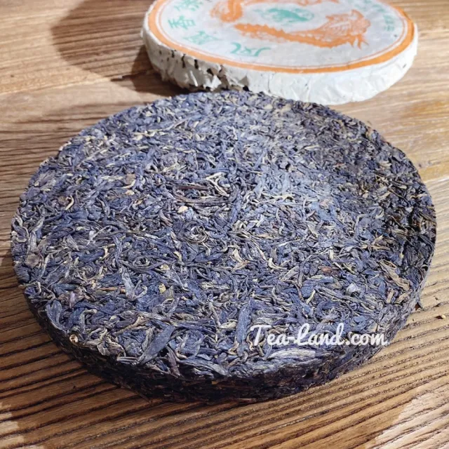 【茶韻】普洱茶2005年土林鳳凰茶廠 鳳凰香餅青餅 357克/餅 茶葉禮盒(生茶/附茶樣10克.收藏盒各1)(中秋禮盒)