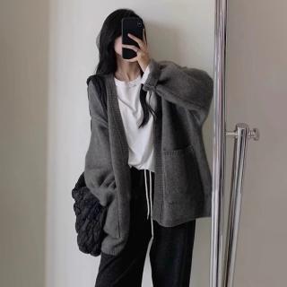 【D.studio】韓版高階感百搭慵懶風針織外套(毛衣針織上衣長版外套女裝衣服上衣保暖外套保暖上衣 J346)