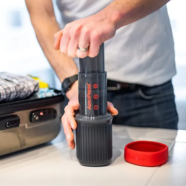 【AEROPRESS】AeroPress Go ｜美國愛樂壓旅行組 小尺寸好攜帶！(美國製/100張濾紙)