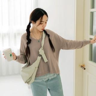 【OB 嚴選】保暖包芯紗V領前短後長寬版針織上衣 《FA3054》