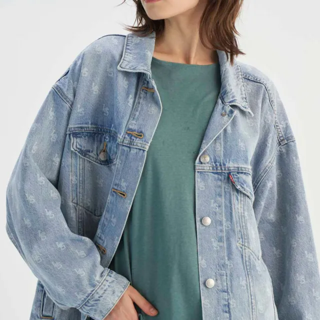 【LEVIS】女款 寬鬆 TYPE III 牛仔外套 丹寧外套 滿版LOGO 熱賣單品 001C4-0001