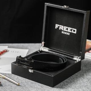 【FREED】仿蛇紋金屬邊方形扣頭商務休閒頭層牛皮自動皮帶 - 黑(適合多場合穿搭)