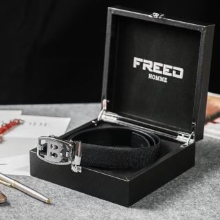 【FREED】時尚英文字母扣頭商務頭層牛皮自動皮帶 - 銀色(適合多場合穿搭)