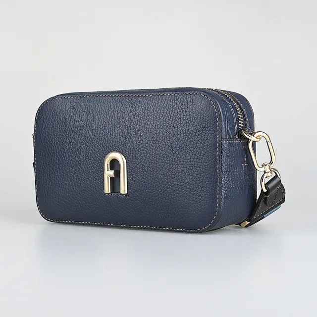 【FURLA 芙拉】FURLA Primula復古金屬拱門LOGO荔枝紋設計牛皮拉鍊斜背相機包(迷你/地中海深藍)
