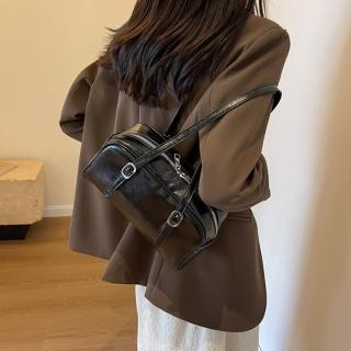 【LEEHER】女生/包包/保齡球包/復古包包/小眾包包/腋下包/肩揹包/大容量包包/黑色平價包/百搭單肩包/禮物