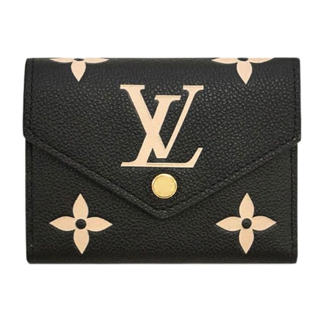這款 LV LOUIS VUITTON 路易威登 M80968 Victorine 系列 Empreinte 雙色牛皮短夾，以時尚的雙色設計搭配經典的 Empreinte 印花，展現品牌獨特風格。外層為高質感牛皮，內層同樣採用牛皮材質，內設 8 個夾層與 1 個內袋，提供充足的收納空間。全新商品，附 LV 原廠紙盒、防塵袋與專櫃購證影本，為您帶來法國原廠的奢華體驗。