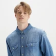 【LEVIS 官方旗艦】男款 寬鬆中長版牛仔襯衫 / 精工輕藍染水洗 上衣 熱賣單品 19573-0212