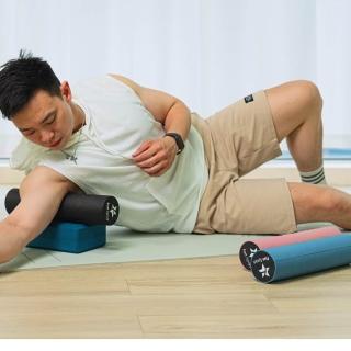 【Fun Sport】小黑豹-筋膜滾筒實心款8cm-臺灣製(按摩棒 推拿棒 拍打棒 運動按摩棒 健身按摩)