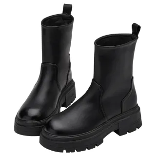 【Grace Gift】百搭人氣圓頭鬆糕厚底顯瘦短靴(黑)