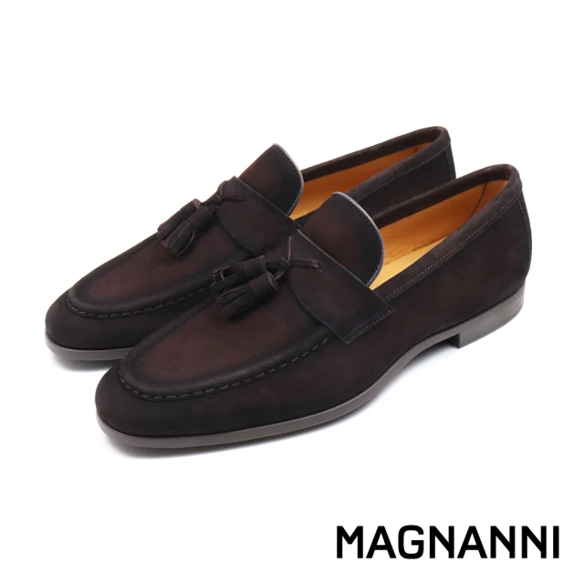 MAGNANNI 西班牙原廠手工流蘇造型樂福鞋 深棕色(25634-DBR)