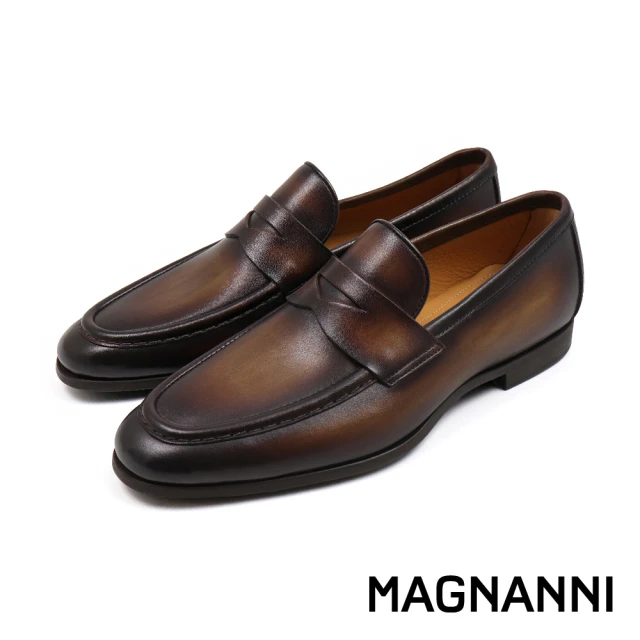 MAGNANNI 西班牙手染色素面便士樂福鞋 棕色(25617-BR)