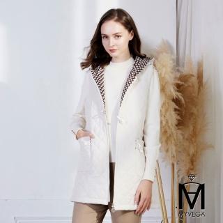 【MYVEGA 麥雪爾】MA菱格車線大口袋連帽長版背心外套-白