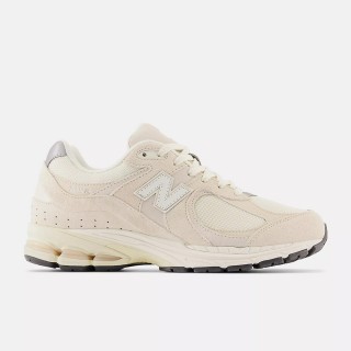 【NEW BALANCE】2002R 復古鞋 男鞋 女鞋 情侶鞋 休閒鞋 運動鞋 燕麥奶 米 麂皮 D楦 NB(M2002RCC)