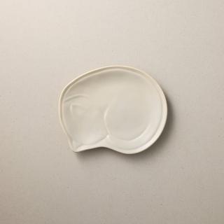 【有種創意食器】日本瀨戶燒 - 午睡貓咪盤 - 三款任選(17.5 cm)