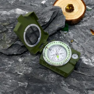 【精準定位】專業級高精密指南針(登山健行 露營 野營 緊急救難 防災逃生 護外運動)