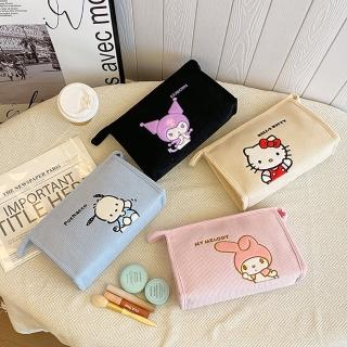 【SANRIO 三麗鷗】可愛卡通造型燈芯絨大容量收納包化妝包旅行隨身包-酷洛米/美樂蒂/帕洽狗/凱蒂貓(平輸品)