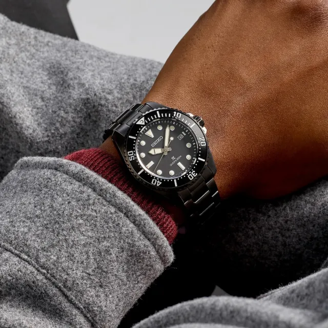 【SEIKO 精工】PROSPEX 太陽能 200米潛水手錶 -41mm 黑(SNE599P1/V157-00A0SD)