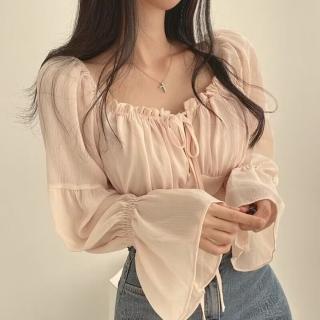 【D.studio】韓版法式氣質方領喇叭袖雪紡襯衫(長袖上衣 女裝 衣服 長袖t恤 冬天女裝 秋冬女裝 W568)