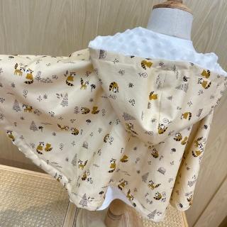 【Lianne baby】森林浣熊嬰幼兒新生兒-100公分斗篷嬰兒禮物(滿月禮 收涎禮物 週歲禮 彌月禮盒)