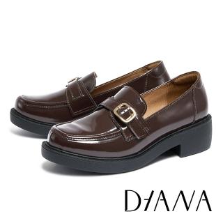 【DIANA】經典鏡面防磨枕頭厚底樂福鞋(酒紅)