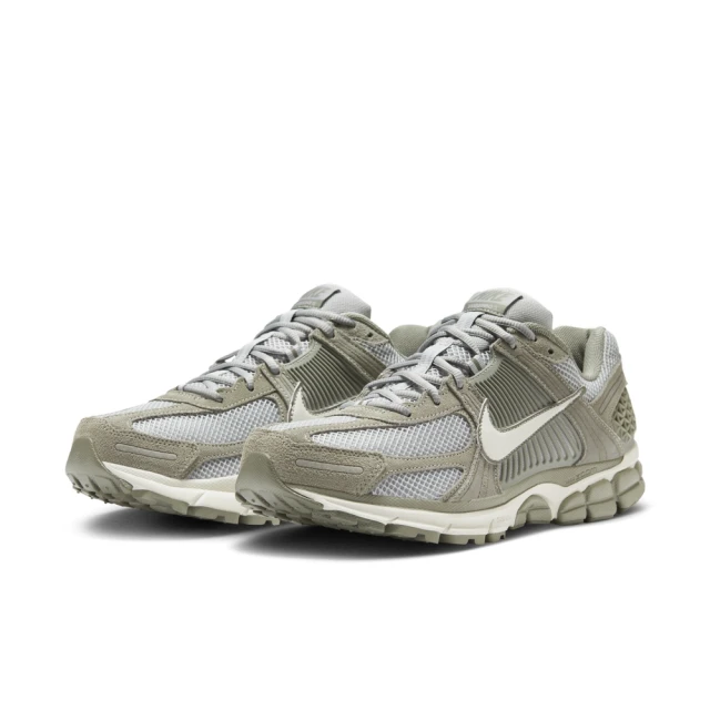 NIKE 耐吉 運動鞋 慢跑鞋 休閒鞋 男鞋 NIKE ZOOM VOMERO 5 Dark Stucco 灰 綠 Y2K 復古(HF1553002)