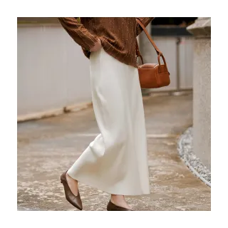 【OB 嚴選】QQ毛衣純色細坑條針織長裙 《FA3031》