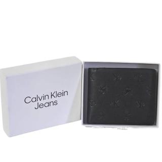 【Calvin Klein】Calvin Klein Jeans 浮雕LOGO 男款多卡對開短夾(贈原廠紙袋送禮)