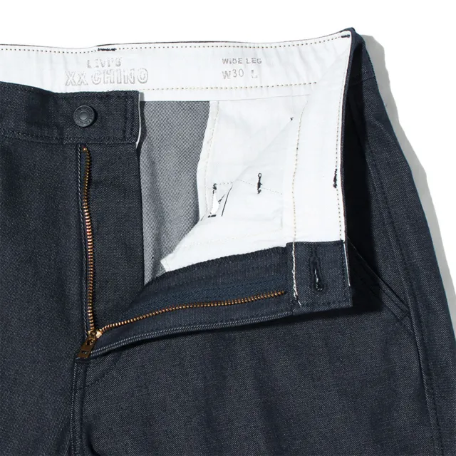 【LEVIS】男款 叛逆紳士風卡其西裝寬褲/抗皺免熨燙/彈性布料 /丹寧原色 熱賣單品 A1223-0000