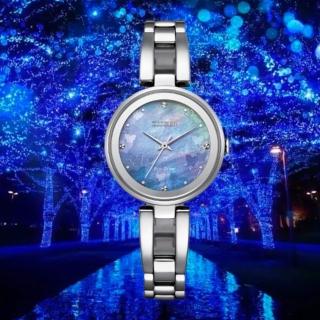 【CITIZEN 星辰】LADYS 希望之藍限定款 藍蝶貝光動能女錶/28mm(EM0801-85N)