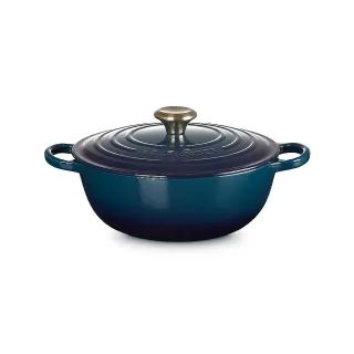 【Le Creuset】典藏琺瑯鑄鐵鍋媽咪鍋 24cm(極光午夜藍-淡金頭-內鍋黑)