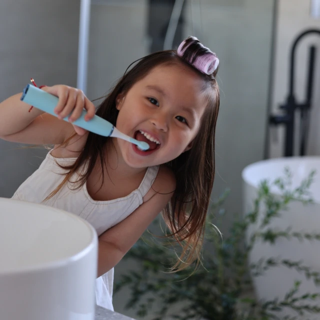 優樂 NETTEC 優樂 Kuromi 酷洛米 兒童U型電動