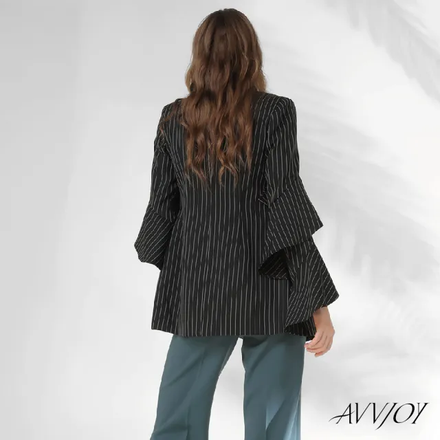 【AVVJOY 艾薇卓爾】荷葉袖設計感西裝(短版 大衣 外套 小西裝 西裝外套 百搭外套 保暖外套 AVV2233XZ)