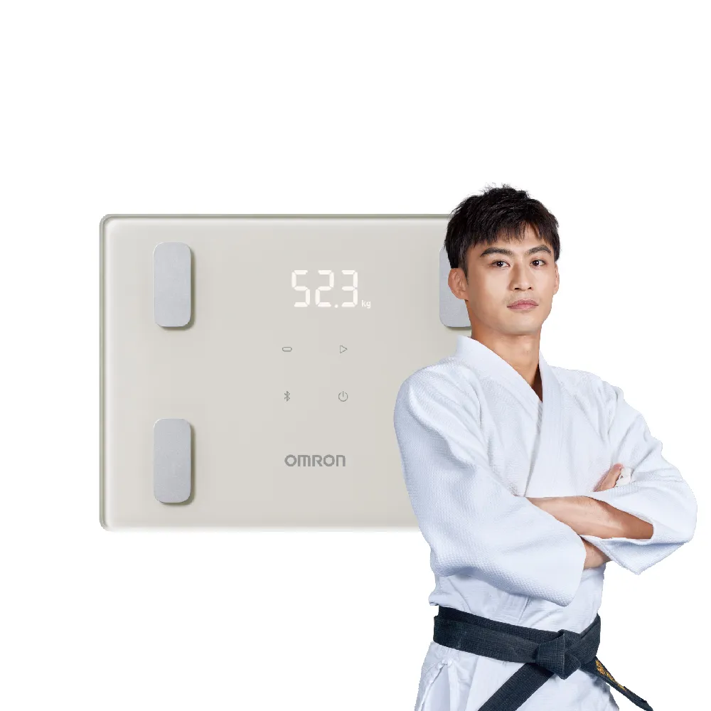 【OMRON 歐姆龍】電子體重計/體脂計  KRD-403T 柔道國手 楊勇緯推薦(米色)