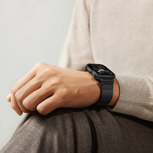 PITAKA Apple Watch Series 42mm 航太纖維錶殼(極度輕薄親膚無感)