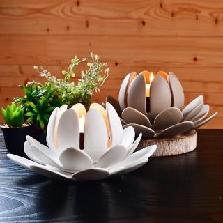 【YU Living 信歐傢居】陶瓷大蓮花造型裝飾燭臺(可拆式/2色.白色.褐色/桌上擺飾 佛燈)