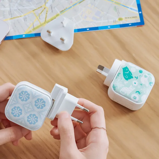 【Maktar】66W GaN 印花樂聯名口袋快充(旅行必備充電器)