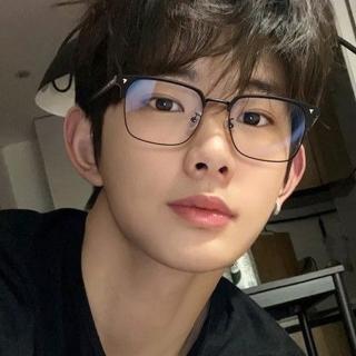 【LEESA】母親節禮物 方框眼鏡\斯文眼鏡\眉框眼鏡\書生眼鏡\黑框眼鏡\禮物\附眼鏡盒\眼鏡\鏡框\鏡架\半框眼