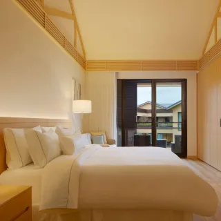 【宜蘭力麗威斯汀度假酒店紙券】雙人豪華/精選客房一泊一食(知味西餐廳早餐.房內獨立湯池)