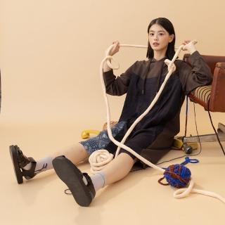 【MOSS CLUB】變形蟲布花拼接解構剪裁連帽長袖洋裝(黑 灰)