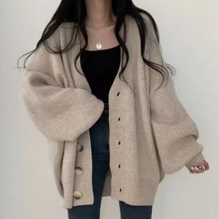 【D.studio】韓版V領寬鬆燈籠袖針織外套(毛衣針織上衣長版外套女裝衣服保暖外套保暖上衣冬天外套 J262)