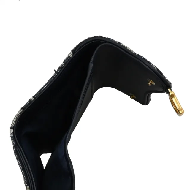 【Dior 迪奧】Saddle Lotus 經典品牌緹花布吊飾拼接三折扣式零錢短夾(深藍)