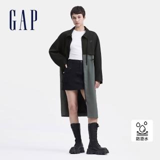 【GAP】女裝 Logo防潑水長版翻領外套-黑色拼接(639499)
