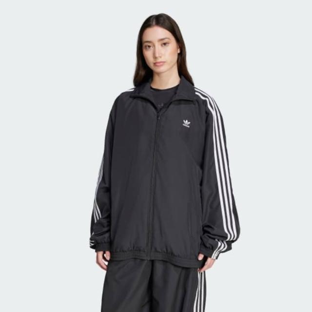 【adidas 愛迪達】外套 女 運動風衣外套 三葉草 寬鬆版 FB OS TT 黑 JD3392